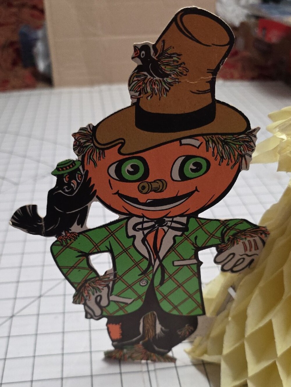 Scarecrow W Crow & Honeycomb Stalks VTG Beistle 11" T X 12.5"W - Picture 2 of 14